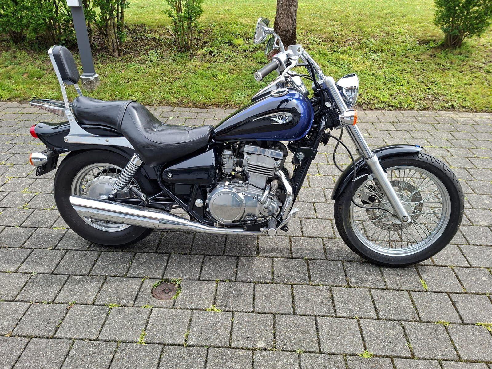 Kawasaki Altro: Motorrad Kawasaki EN 500 – Usato da Oekingen venduto da Leegate 1
