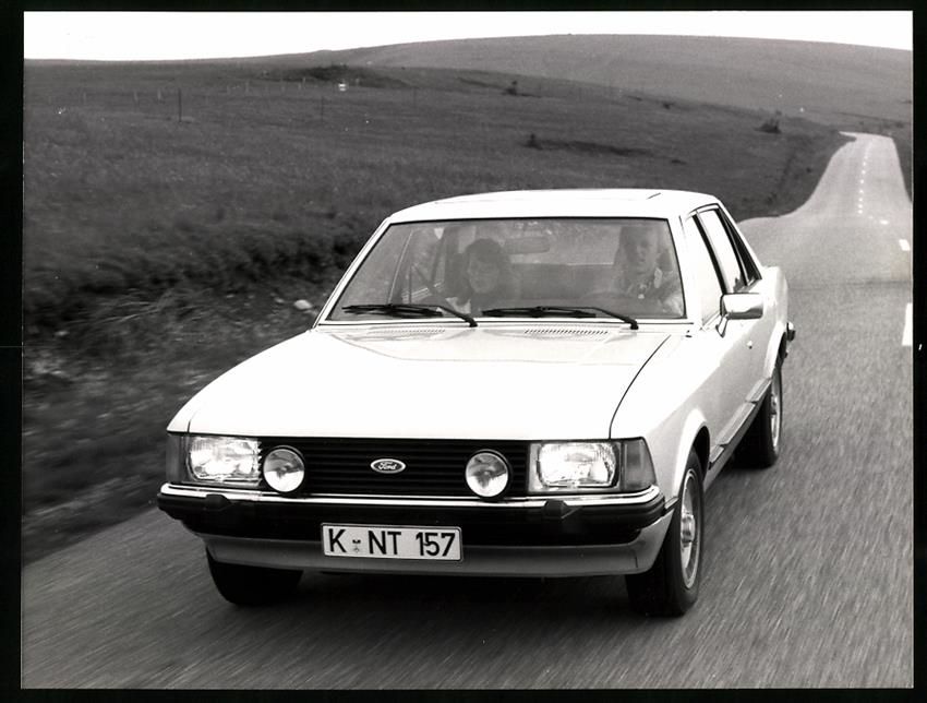Fotografie & Manifesti: Fotografie Auto Ford Granada, Limousine  – Usato da Berlin venduto da bartko-reher