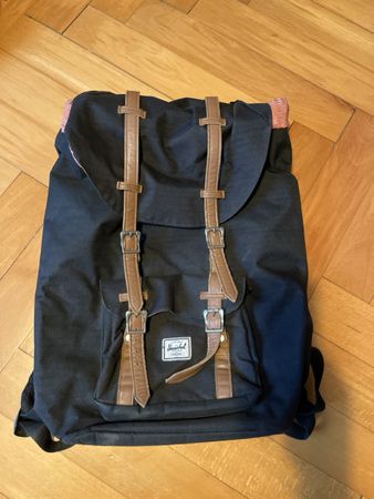 Herschel Rucksack schwarz