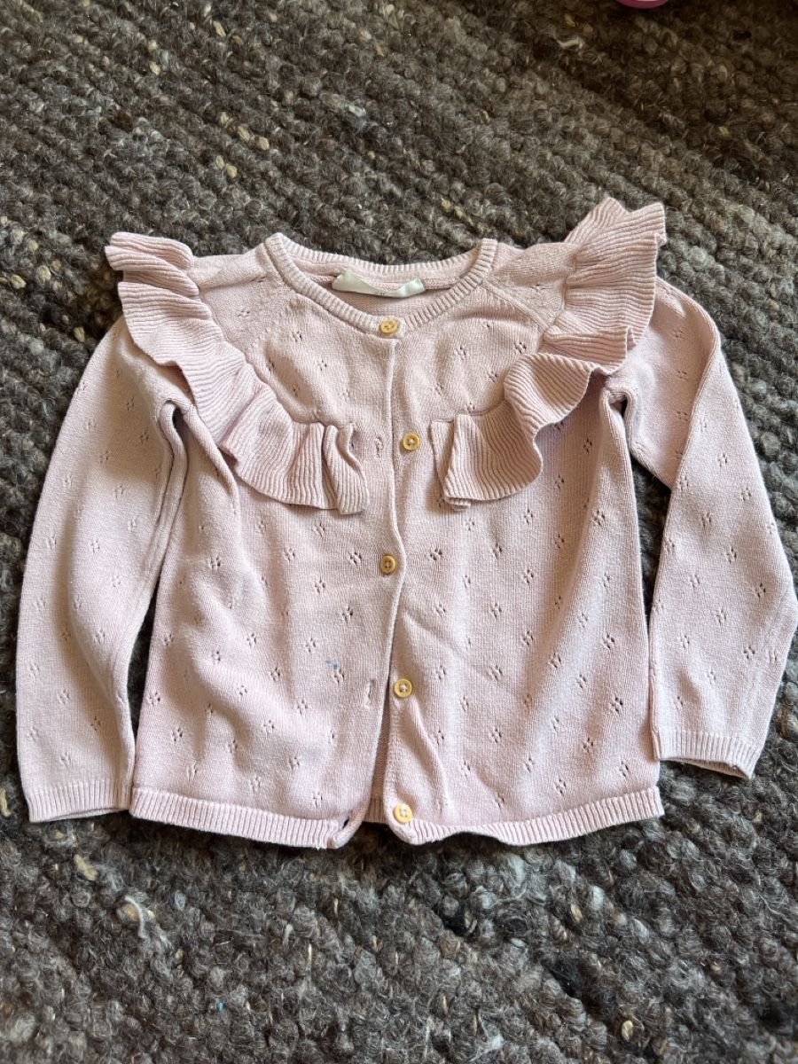 H&M Maglioni & Felpe: H&M Kinder Strickpulli Gr 110/116 – Usato da Winterthur venduto da LeonoraCor