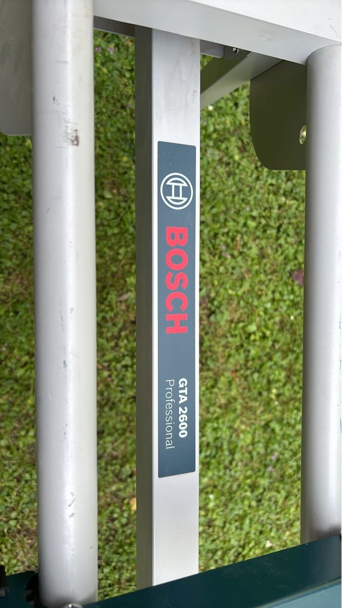 Bosch Alle Werkzeuge: BOSCH GTA 2600 Professional Untergestell  – Gebraucht aus Chur von Kliiholz 1