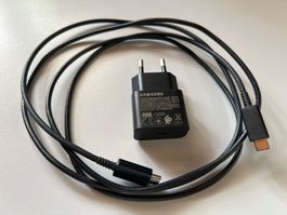 Samsung Super Fast Charging Netzteil mit USB Kabel