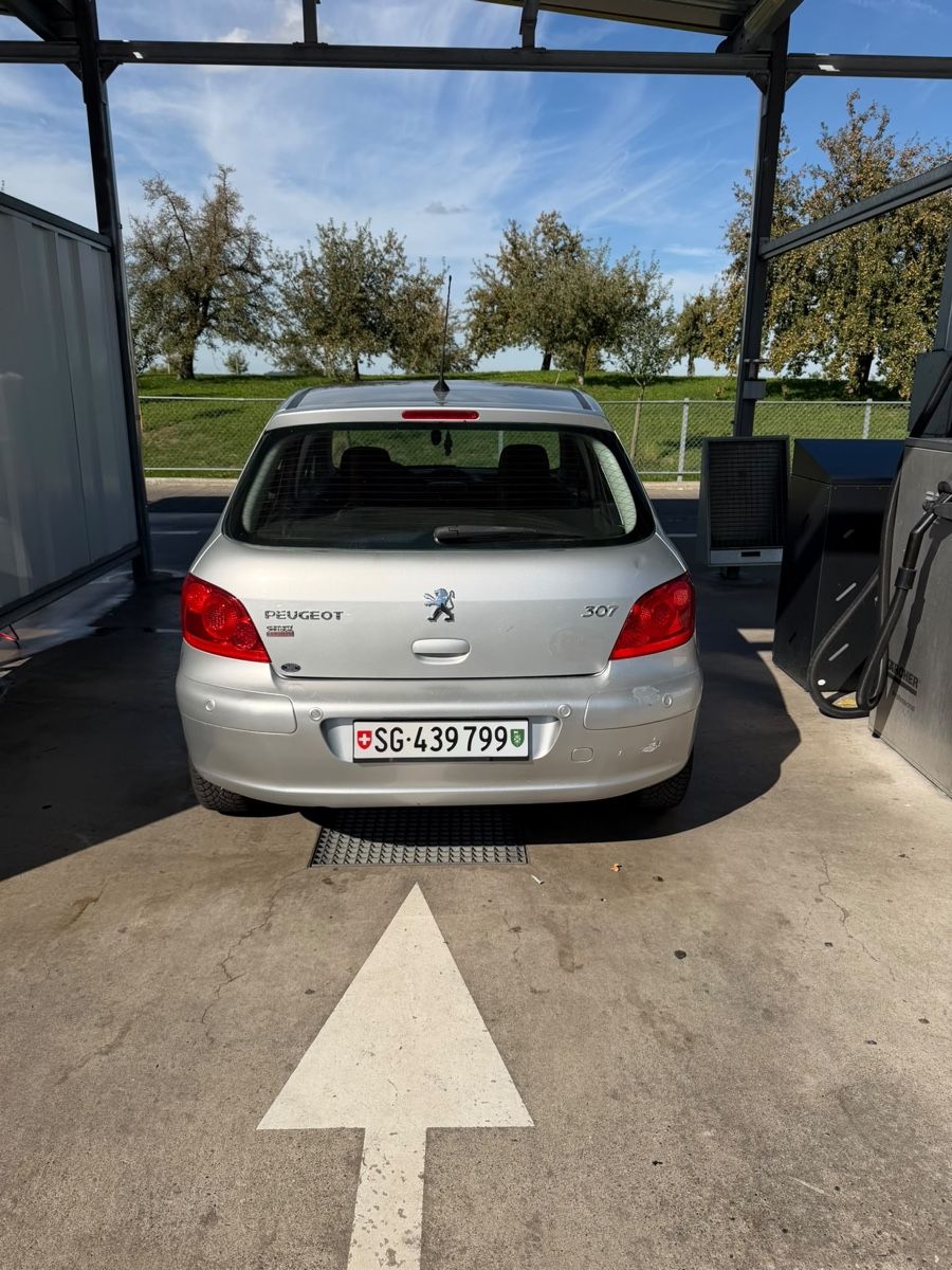 Peugeot Automobili: PEUGEOT 307 2. 0I – Usato da Flawil venduto da 1up_5bzg 6