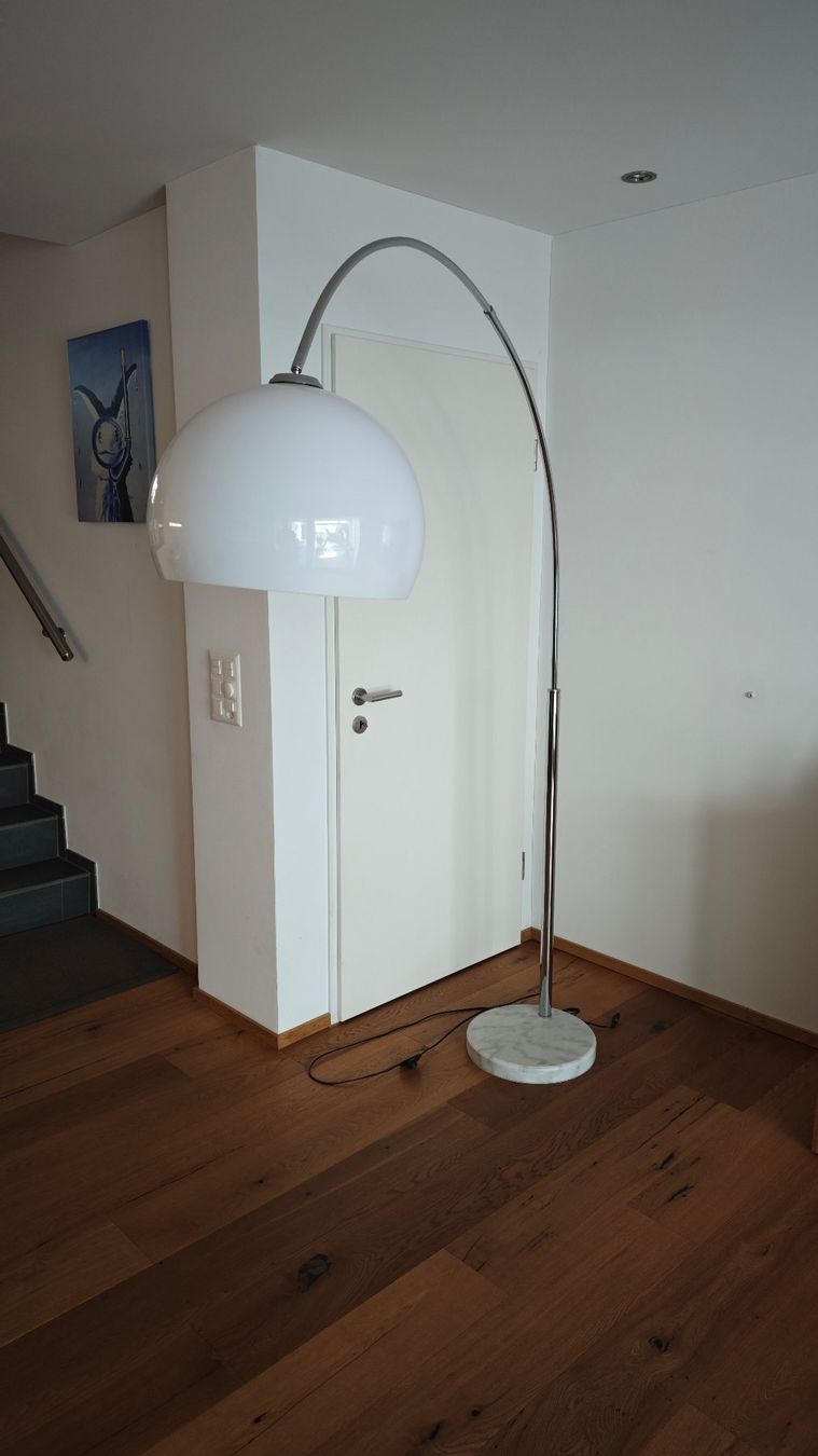 Lampen: Bogenlampe mit Marmor-Sockel – Gebraucht aus Gachnang von alohasurferboy