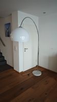 Bogenlampe mit Marmor-Sockel