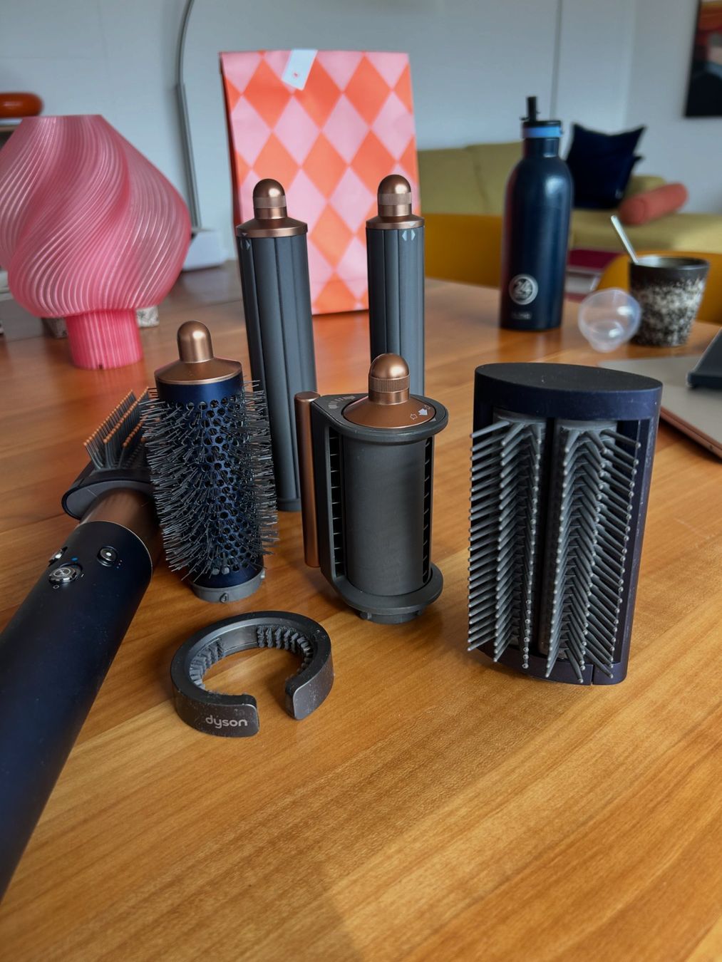 Dyson Sèche-cheveux: Dyson Airwrap Complete Long – D'occasion à Zürich par tin_hbq2 2