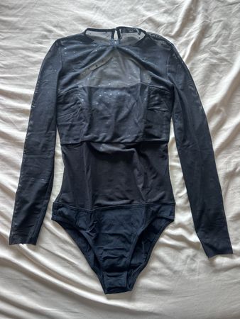 Body noir manches longues étoile maille
