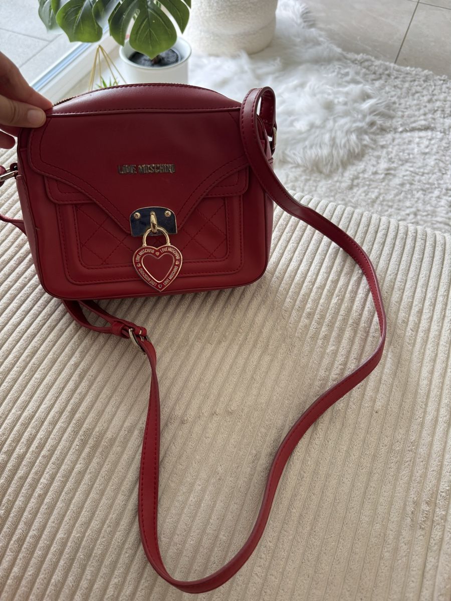 Sacs femmes: Tasche rot  – D'occasion à Bellmund par HAV2020 1