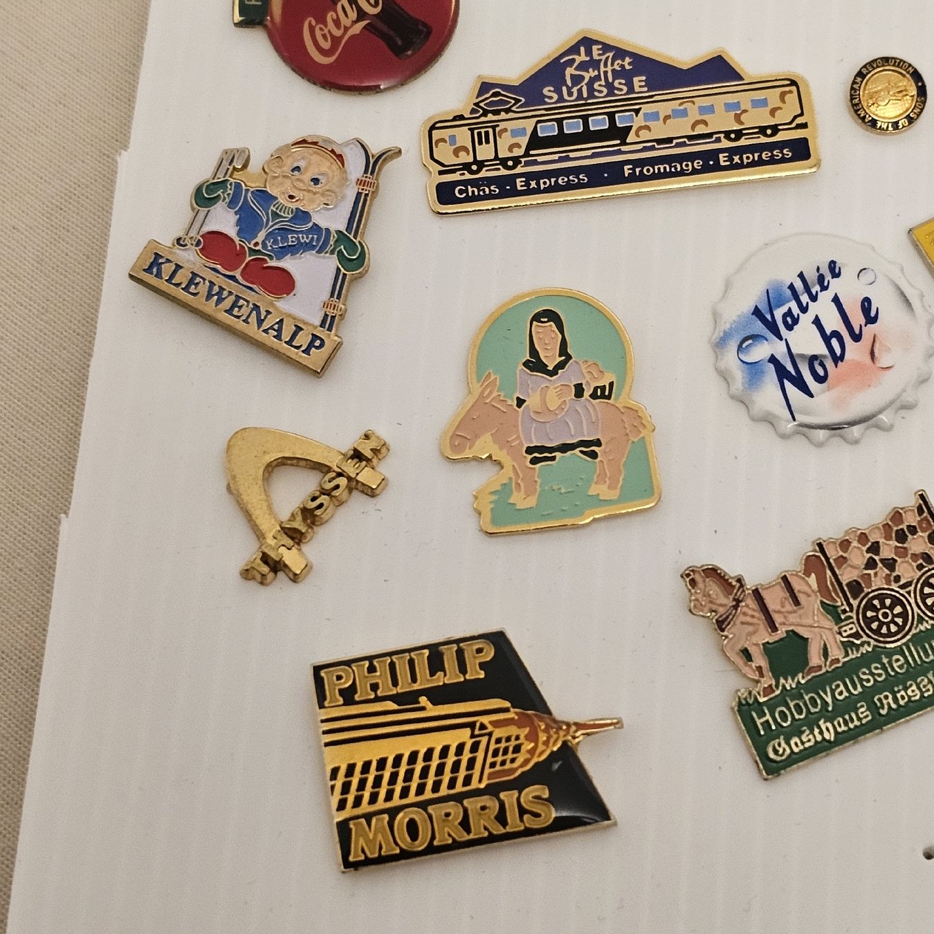 Placchette & Badge: grosse Pins Sammlung, viele verschiedene Sujets, – Nuovo (secondo la descrizione) da wolfhalden venduto da 46464646 7