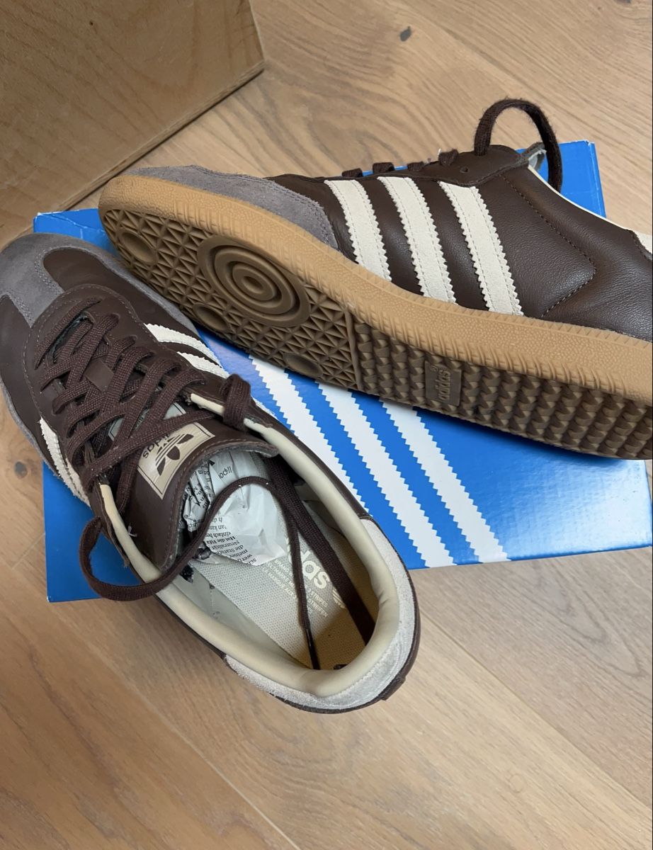 Adidas Scarpe da uomo: Adidas Samba Og braun Gr. 46 mit Box – Nuovo (secondo la descrizione) da Rümlang venduto da dam_j6kb 2