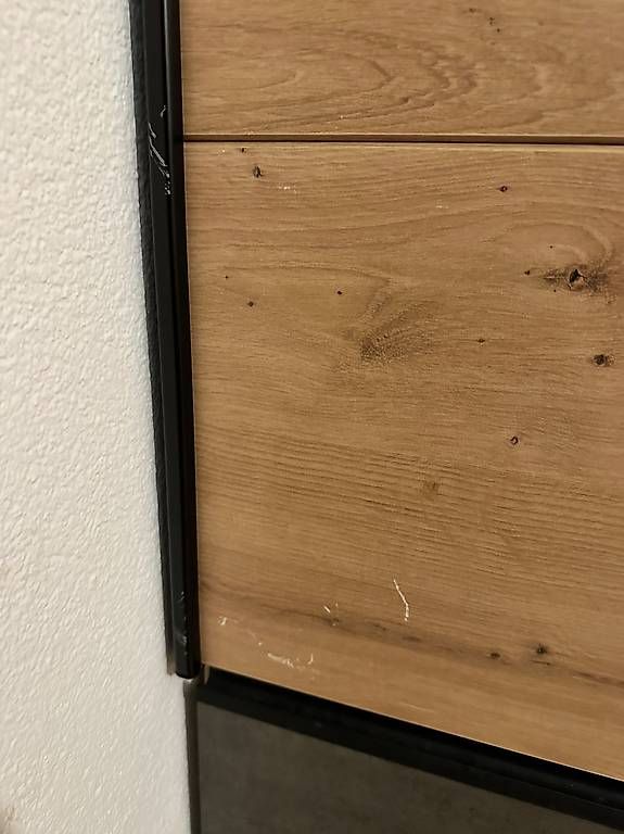 Schränke: Kleiderschrank – Gebraucht aus Jonschwil von m.mazzotti 2