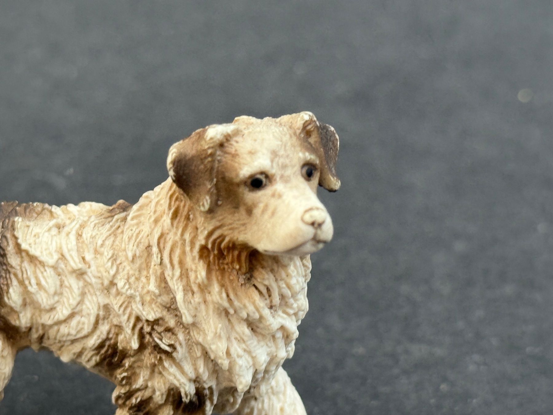 Schleich Statuette: Schleich Australian Shepherd Hund Hunde – Usato da Ennetbaden venduto da mapa05 2