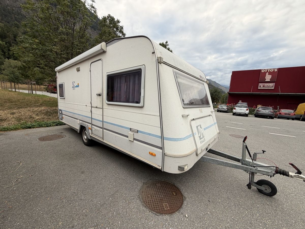 Knaus Véhicules de camping: Knaus Wohnwagen – D'occasion à Ried-Brig par inf_k7jw