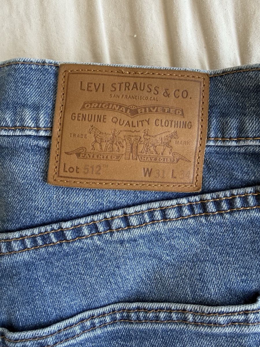 Levi's Jeans: Levi's 512 Jeans W31 L34  – Nuovo (secondo la descrizione) da Genève venduto da kri_v92h 1
