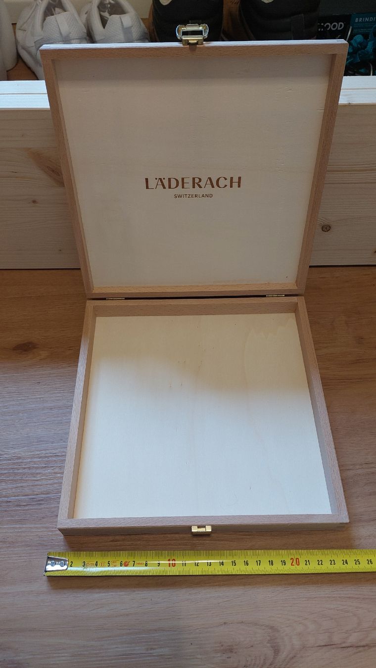 Casse di trasporto: Läderach Pralinekiste – Nuovo (secondo la descrizione) da Othmarsingen venduto da joy22222 1