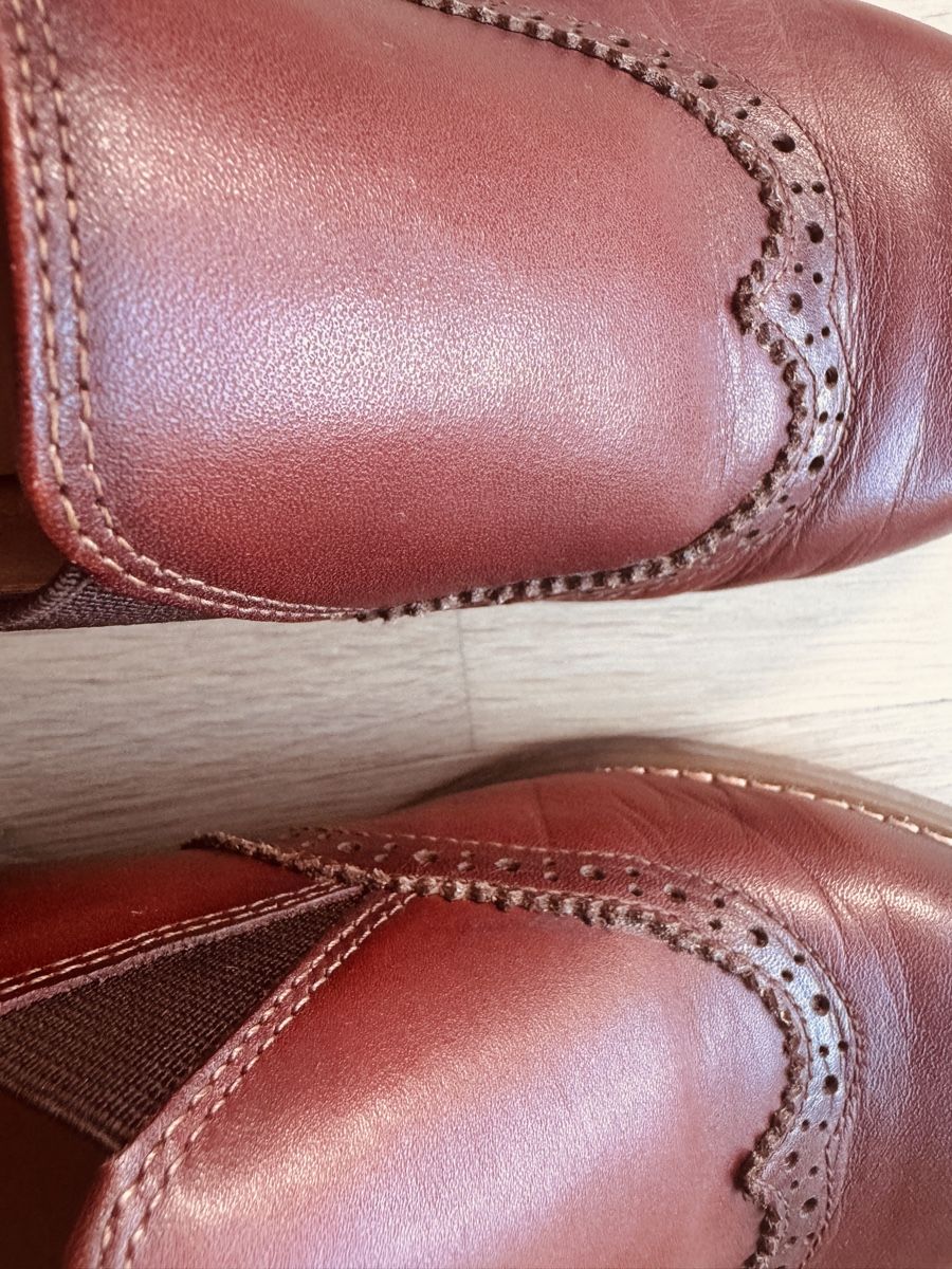 Damenschuhe: Bata Slip-on leather loafers with brogue detailing – Gebraucht aus Dübendorf von Lzz1224 4