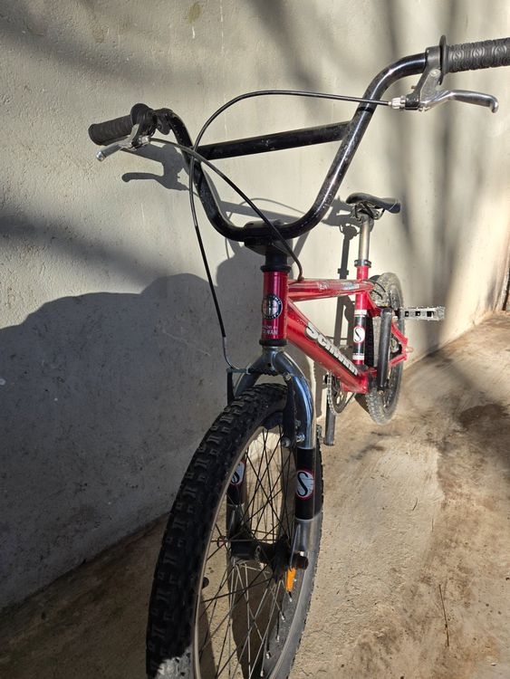 BMX Schwinn Super Stock occasion rouge (Usato) a Le Lignon per CHF