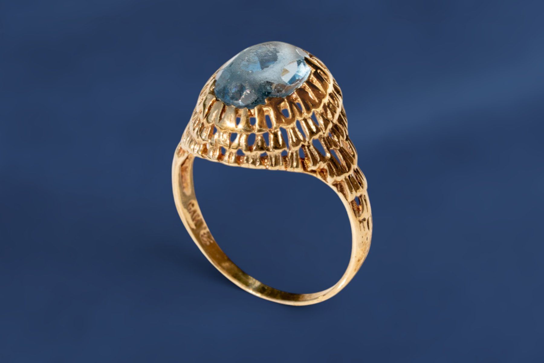 Bagues: Vintage Ring mit Blaustein – D'occasion à Böckten par SELL-4U 1