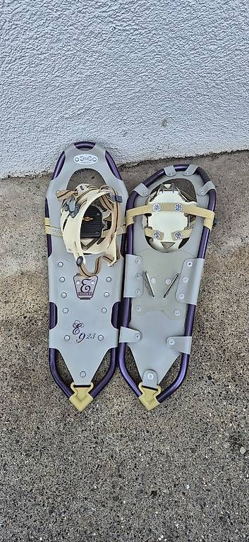 Scarpe da donna: Damen Schneeschuhe – Usato da Kandergrund venduto da khz