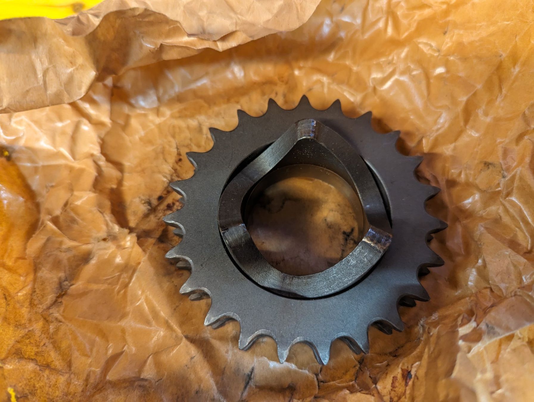 Ingressi: 23 TOOTH COMPENSATING SPROCKET #40282-70 Harley-Davidson – Nuovo e nell'imballaggio originale da Unterengstringen venduto da Olifant4 1