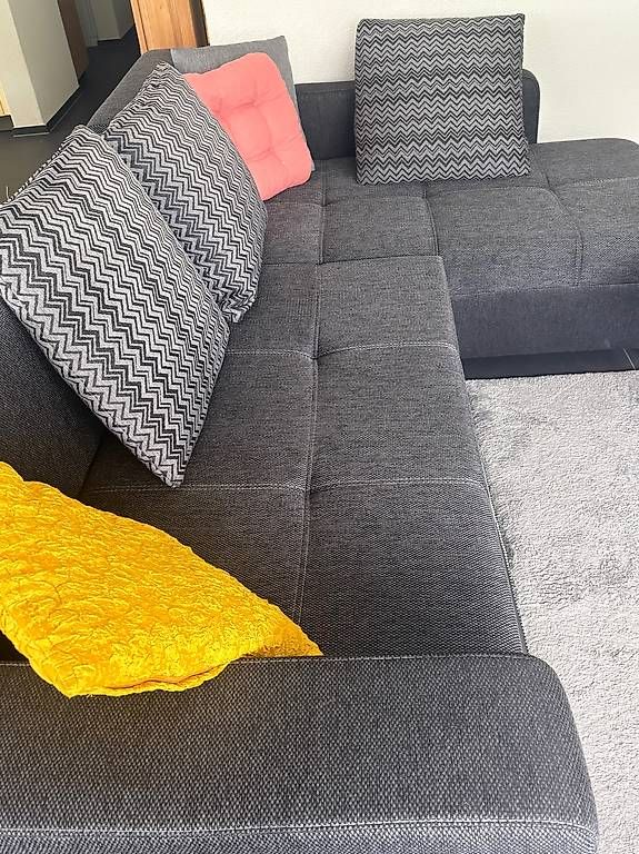 Sofas: Ecksofa mit Schlaffunktion – Gebraucht aus Obbürgen von bugi6868 4