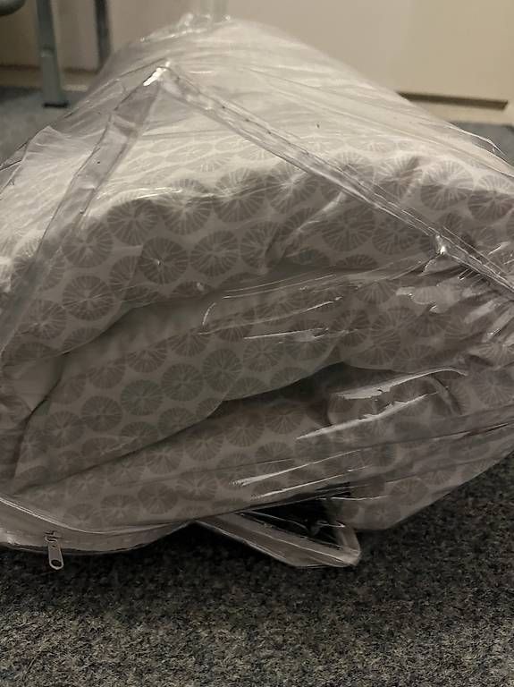 Matratzen: Matratze für Reisebett – Gebraucht aus Pfäffikon SZ von hejaeggi 1