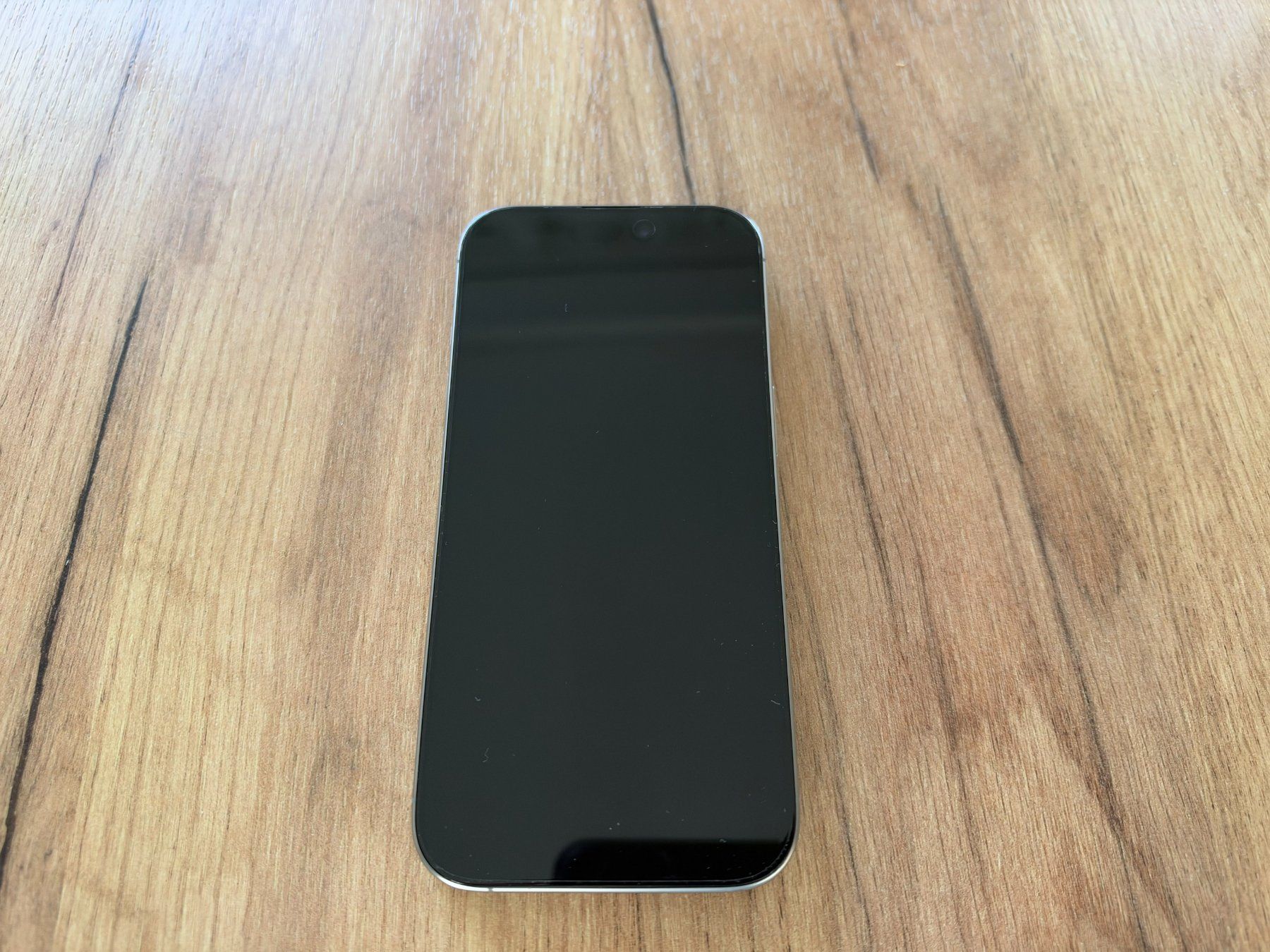 Apple Telefoni cellulari / Smartphones: iPhone 16 Pro 256 GB – Usato da Urdorf venduto da TeslarM 1
