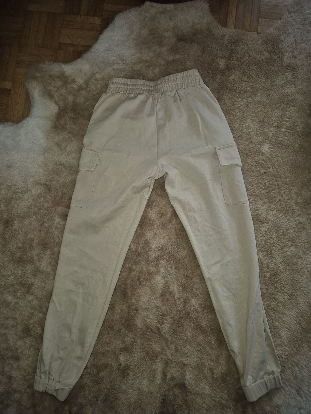 Hosen: Cargo Stoffhose, beige, Grösse S – Gebraucht aus Richterswil von ChristinW01 1