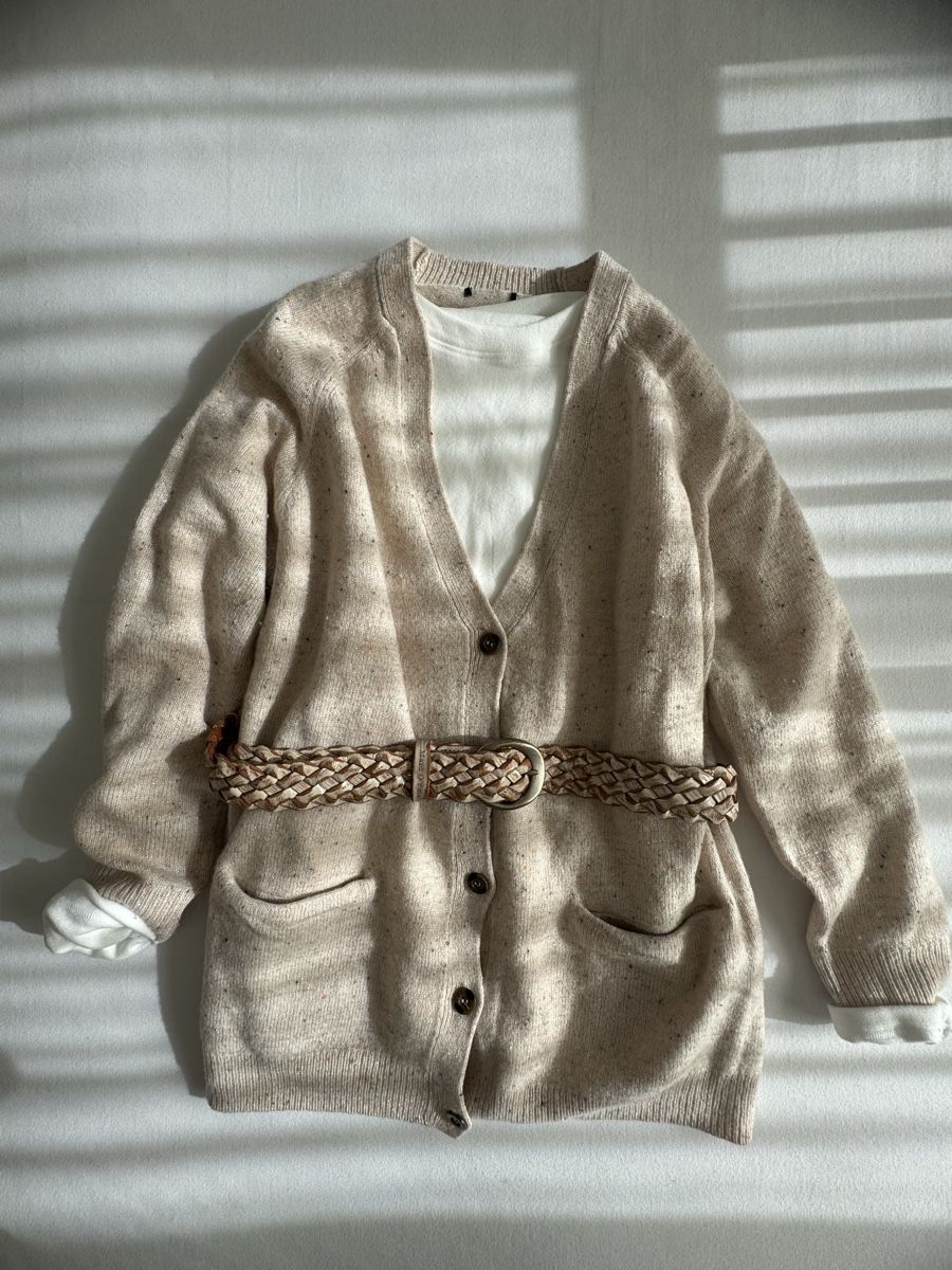 Lots de vêtements: Damen Pullover und Strickjacken Set 4 Teile Grösse M – Neuf (Voir description) à Winterthur par Lili0708 1