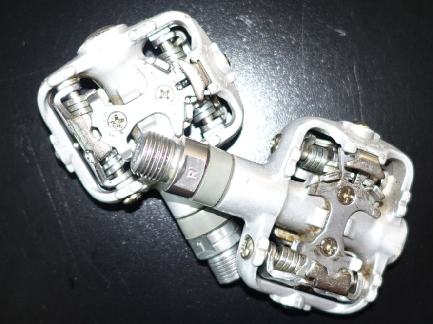 Wellgo WPD-800 SPD kompatieble Click-Pedale (Gebraucht) in Pâquier