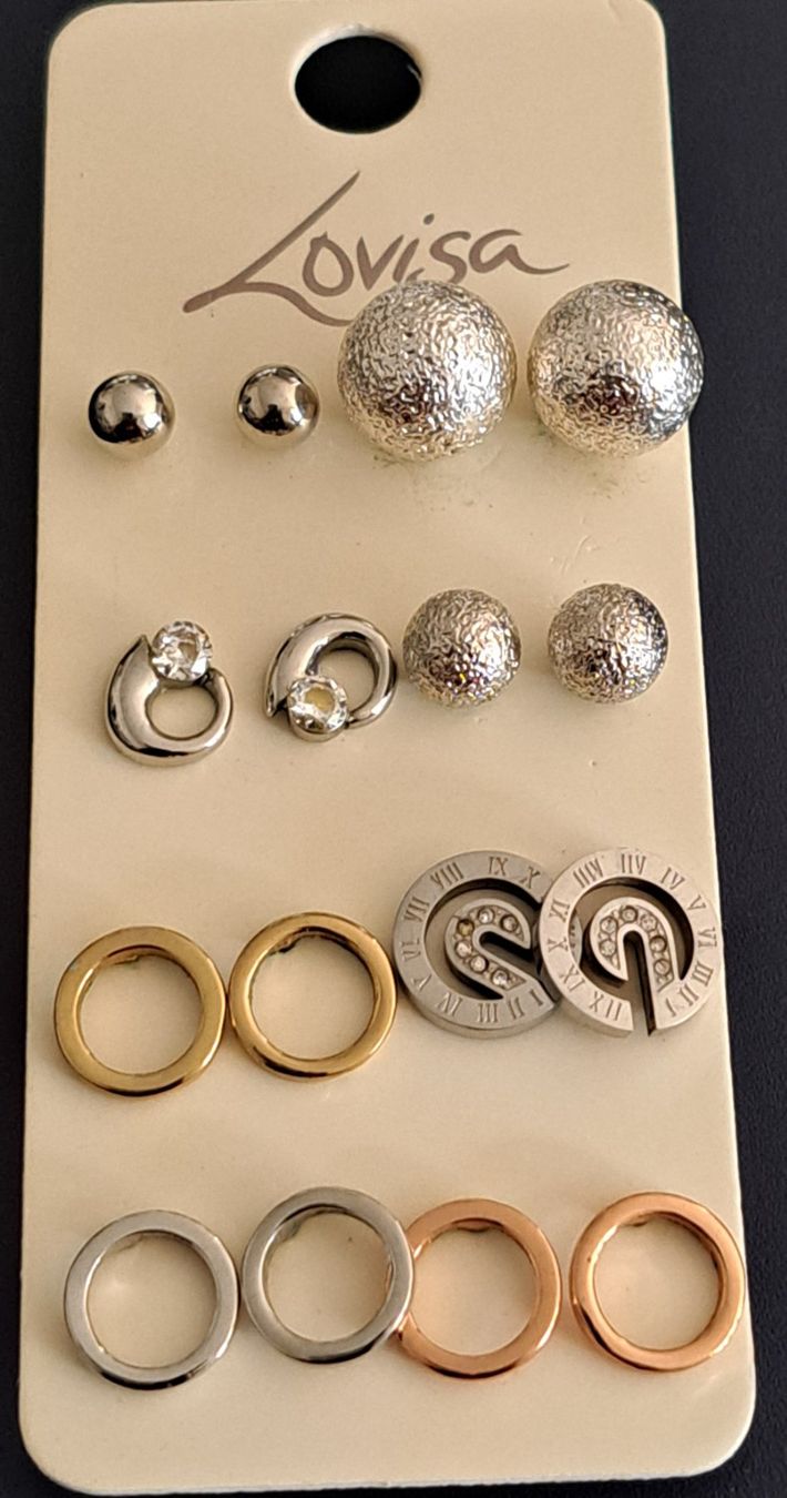 Orecchini pendenti & Orecchini a lobo: Boucle d oreille Lovisa – Nuovo e nell'imballaggio originale da Biel/Bienne venduto da raf_2yqq