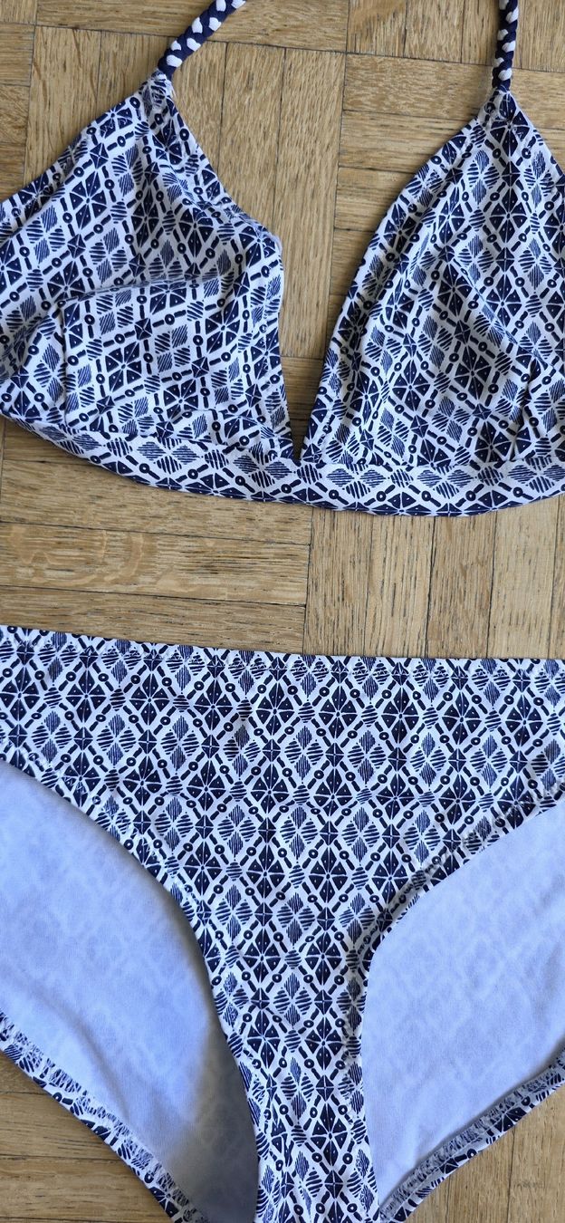 Costumi da bagno & Bikini: Maillot de bain/bikini taille 40 blanc/bleu – Usato da Yverdon-les-Bains venduto da van_dq65 1