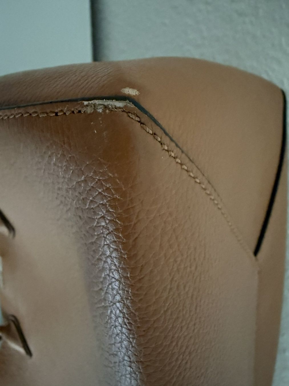 Coccinelle Borse da donna: Coccinelle Handtasche – Nuovo (secondo la descrizione) da Luzern venduto da adri-9 5
