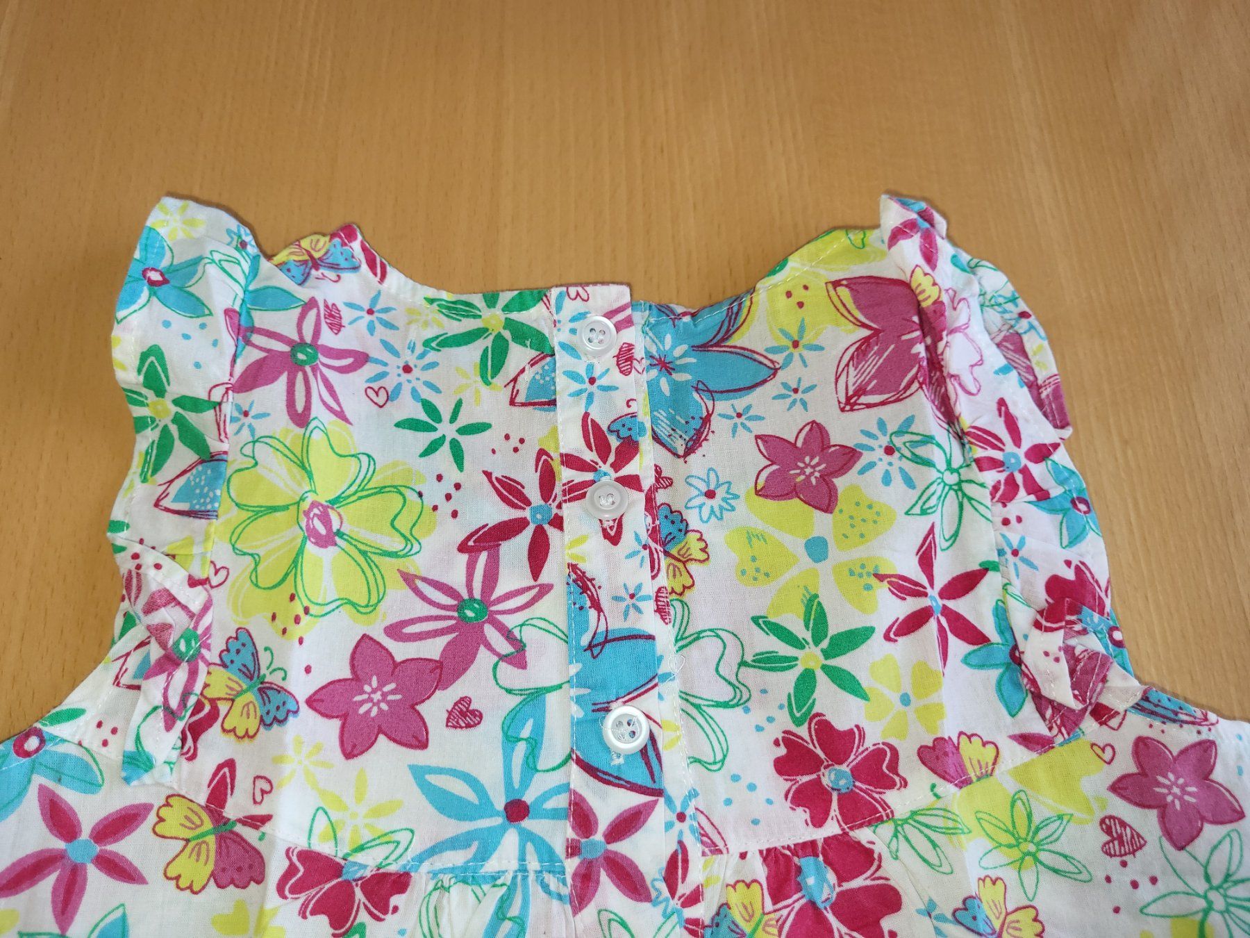 Camicette, T-shirt & Top: Tunika Gr. 116 – Usato da Dürrenäsch venduto da DanaW01 3