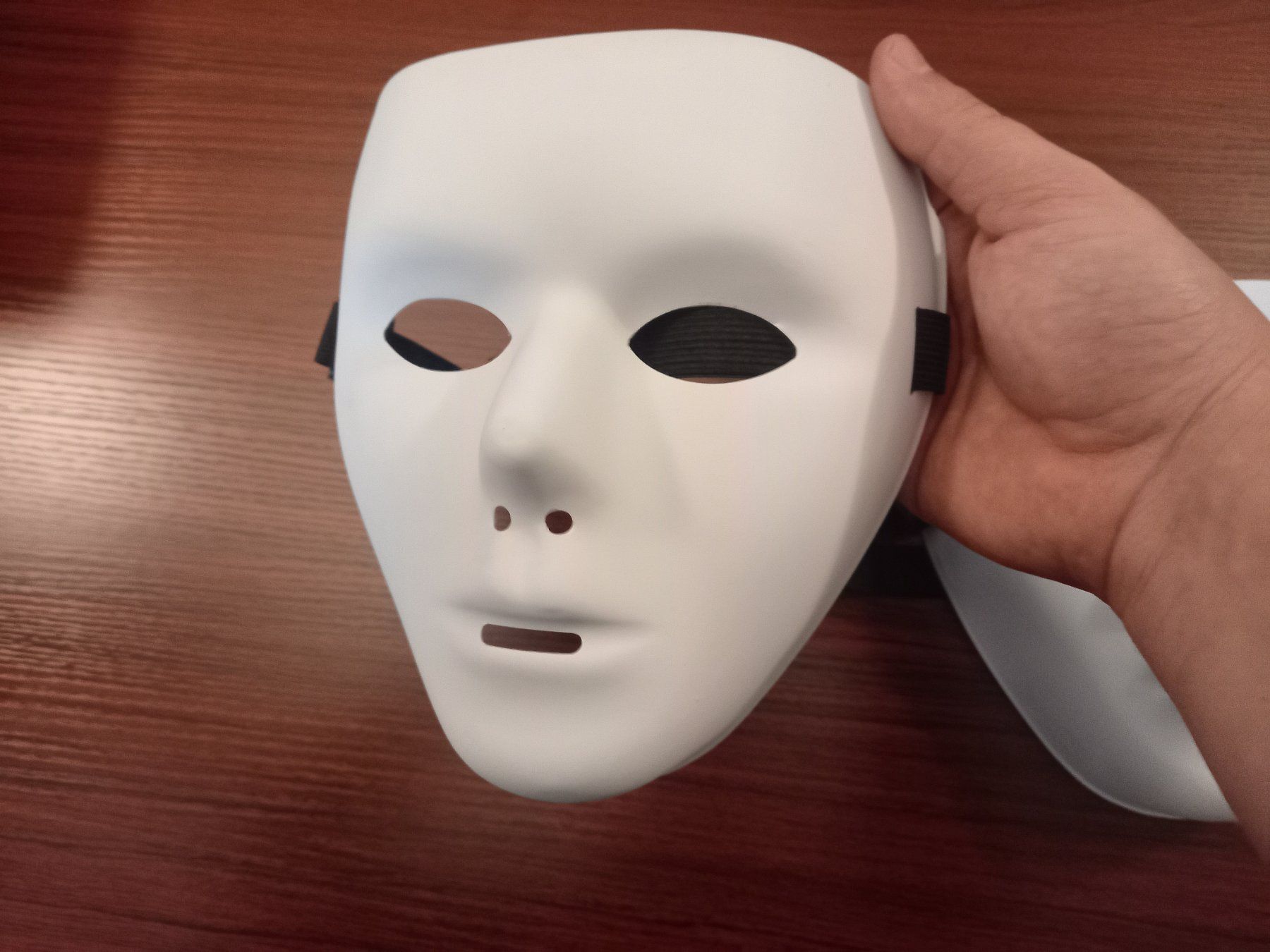 Masken: 20x Maske Masquerade weiss / Masque blanc Masquerade – Neu und originalverpackt aus Bremblens von LOVA-MUSICA-SHOP 2