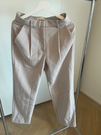 Abercrombie & Fitch Bundfaltenhose, Beige, Gr. 28
