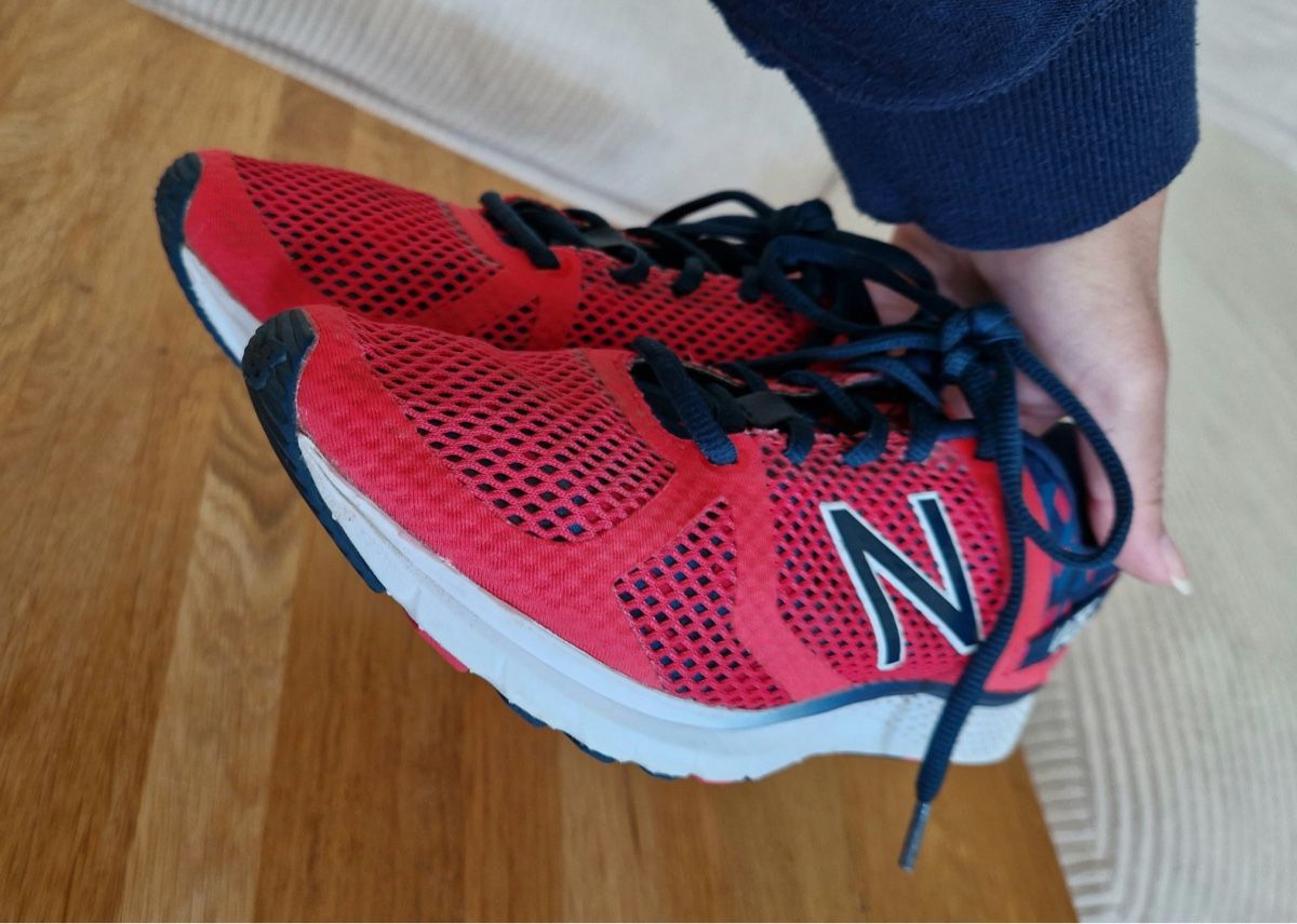 Scarpe da uomo: Sportschuhe Vazee EU 39 – Nuovo (secondo la descrizione) da Bonstetten venduto da AngelaF23 5