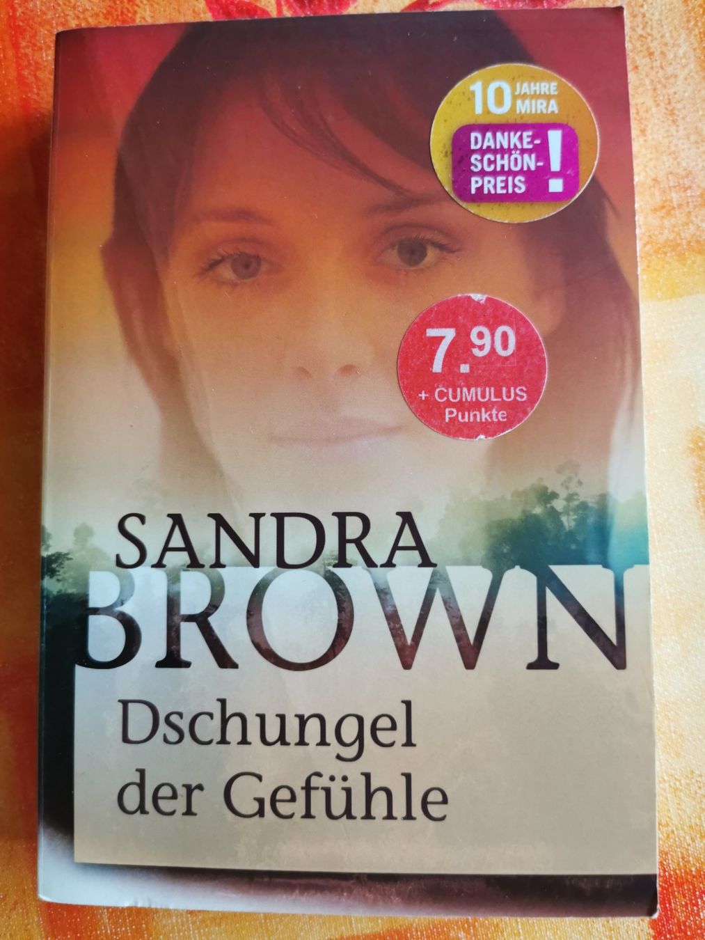 Libri: Sandra Brown, Dschungel der Gefühle – Usato da Kölliken venduto da mar5742