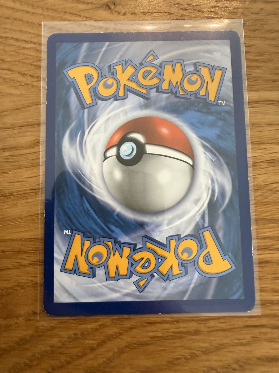 Pokémon Carte collezionabili: Charizard 25/185 – Usato da Amriswil venduto da sim_nlb6 1