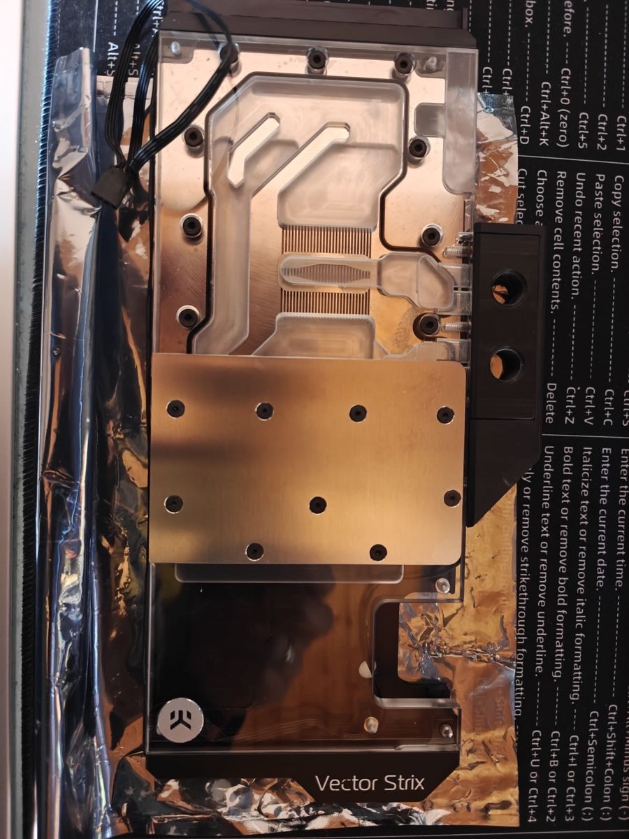 Elektronikbauteile: Asus Strix RTX 2080Ti water block – Gebraucht aus Ropraz von sta_5pqp 3