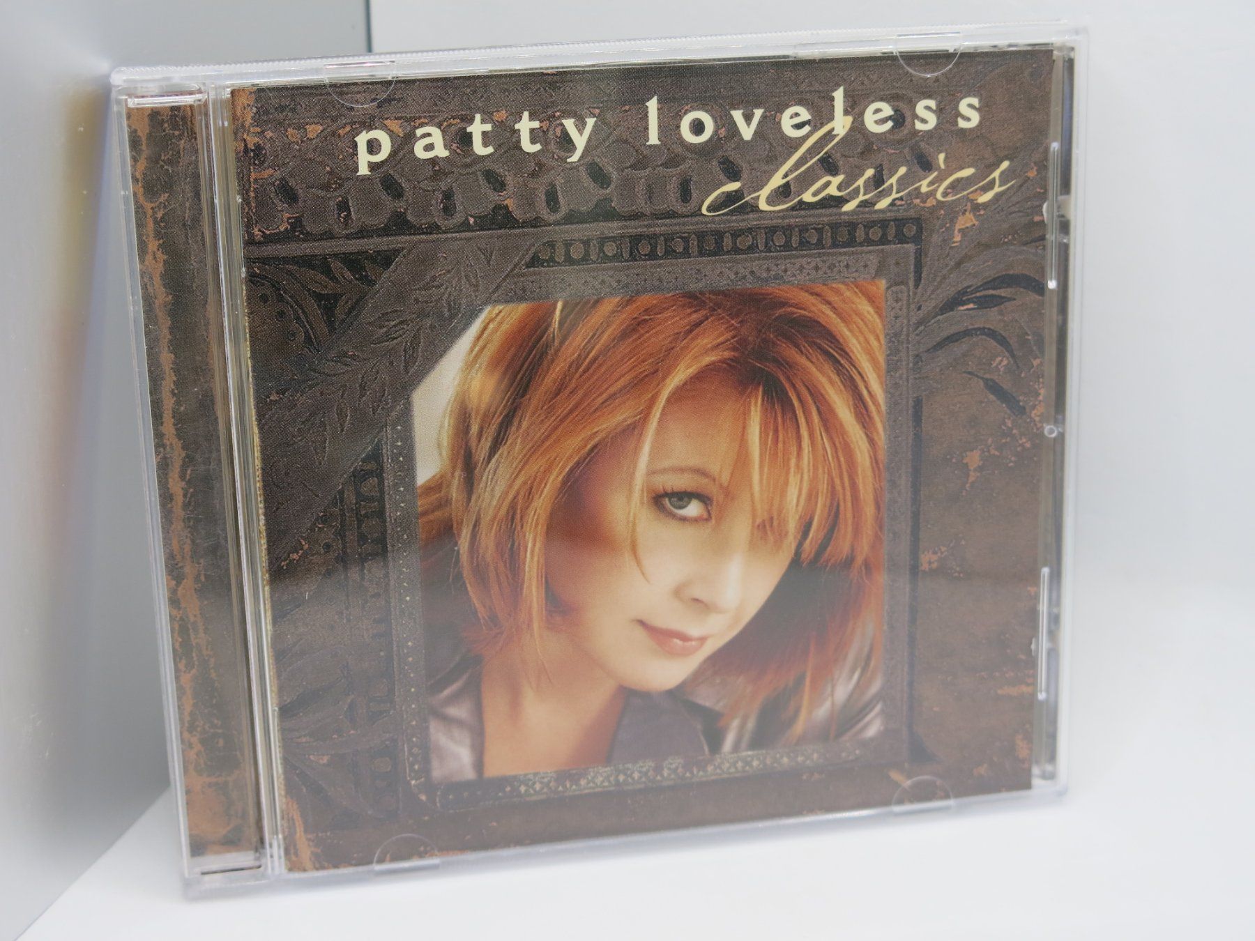 CD: CD Patty Loveless - Classics – Usato da Ernetschwil venduto da luisvonerni