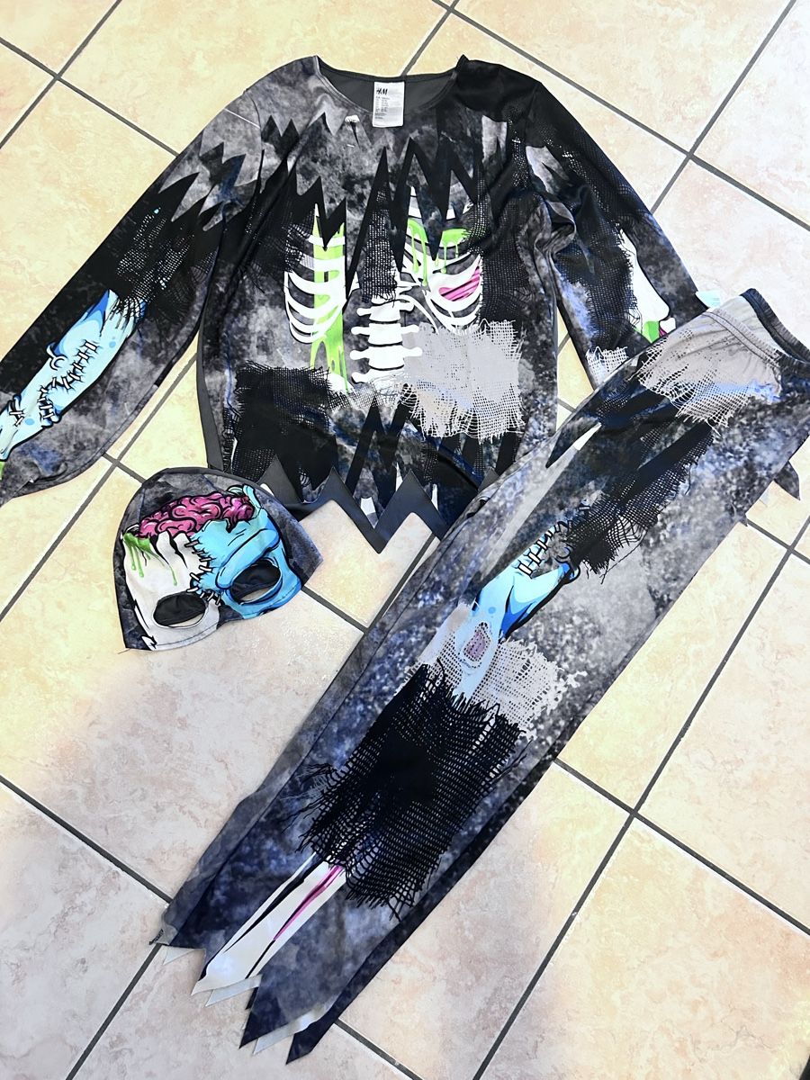Costumi: Costume per carnevale gr158/164 – Usato da Cugnasco venduto da sd1520
