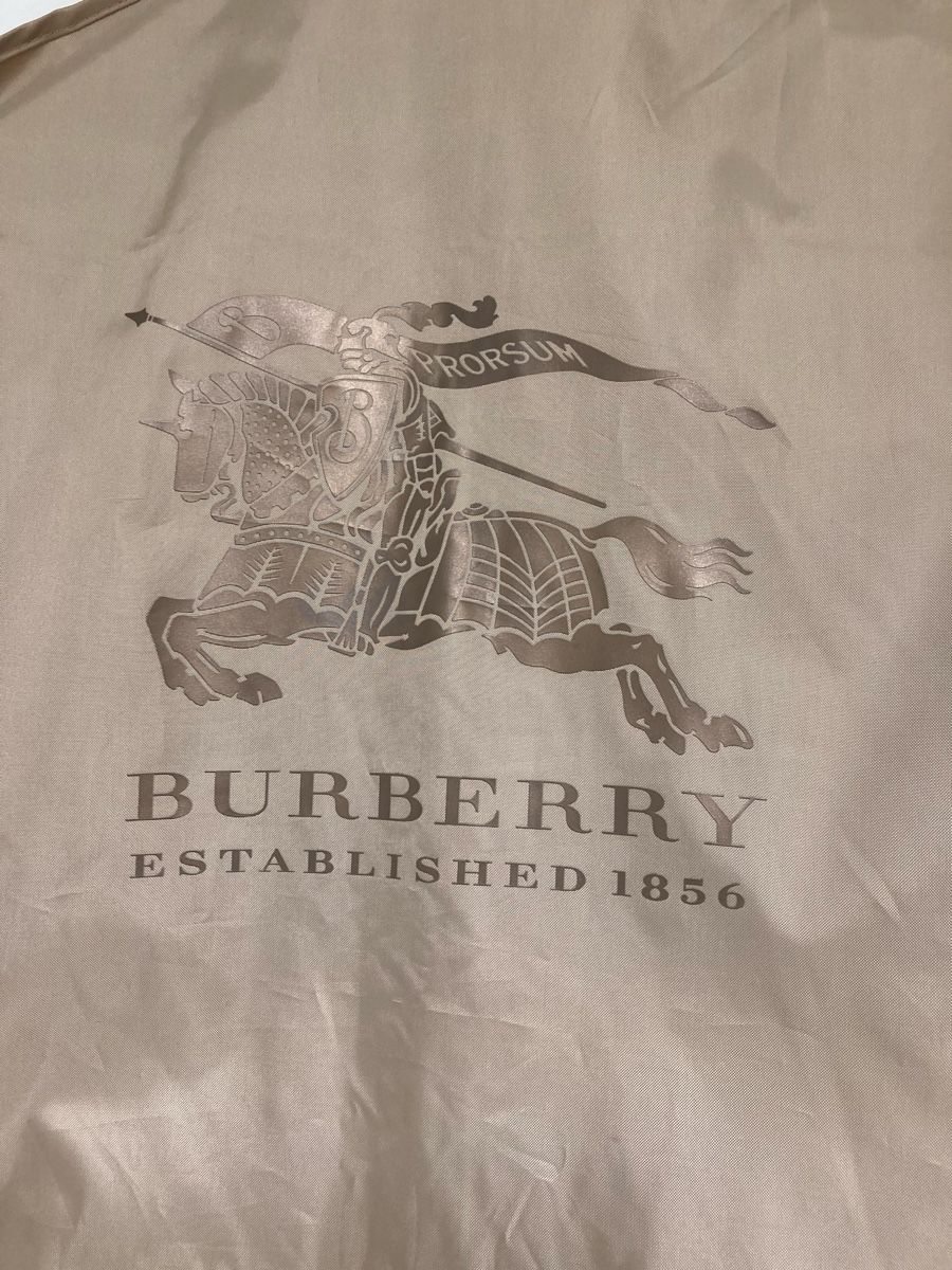 Burberry Altro in Moda donna: Burberry Cape / neuwertig – Usato da Bäch SZ venduto da vio_77ch 7