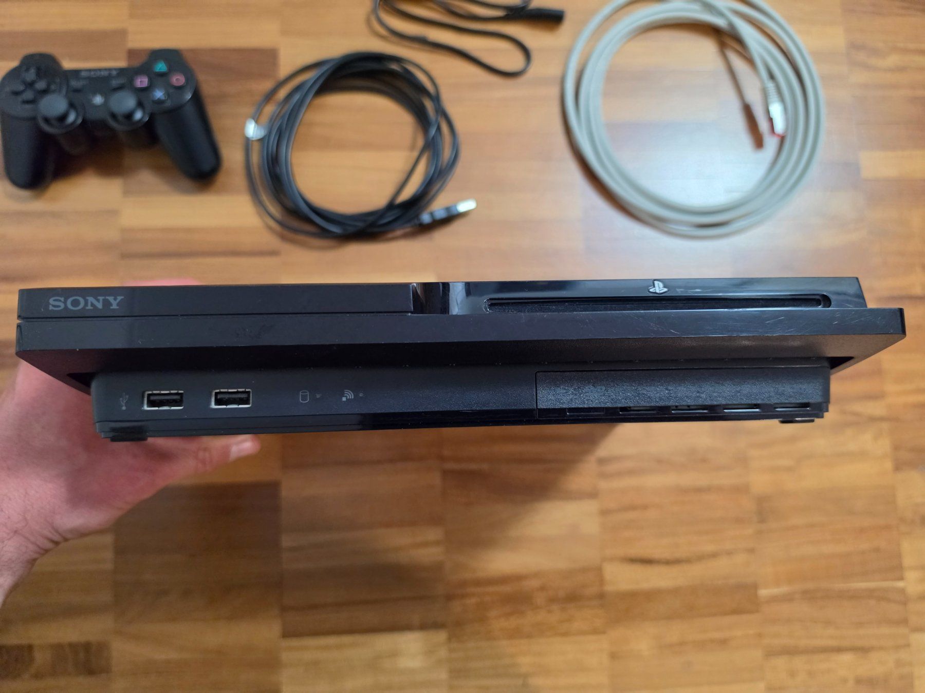 Sony Console: PS3 Slim Konsole mit Zubehör ab 1 Fr.- – Usato da Chur venduto da Ghostwulf 7