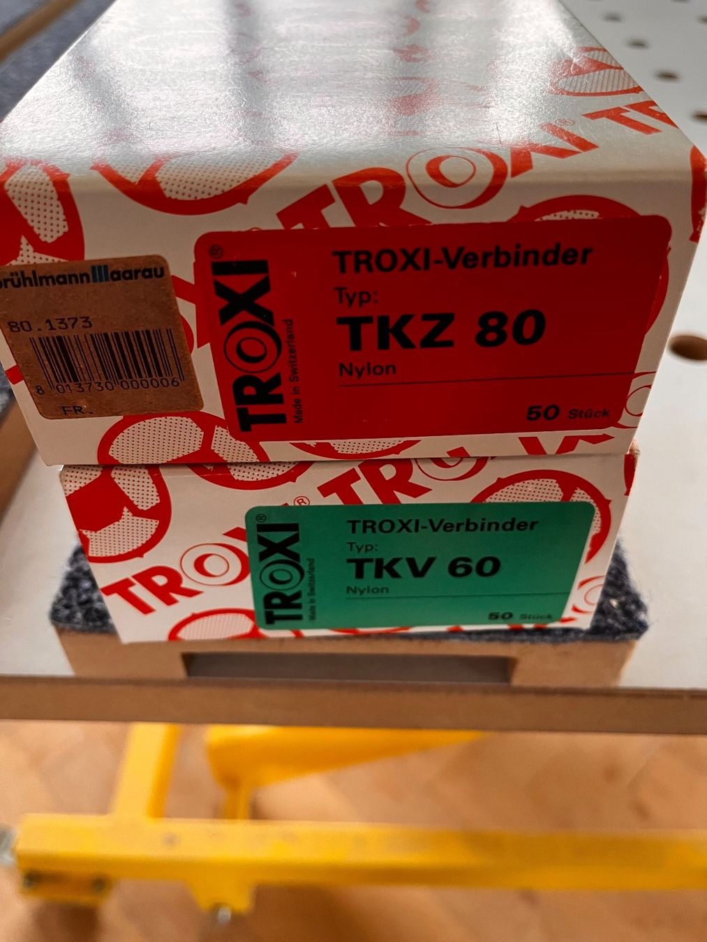 Eisenwaren: Troxi Einhängeverbinder – Gebraucht aus Boniswil von Michu5 1
