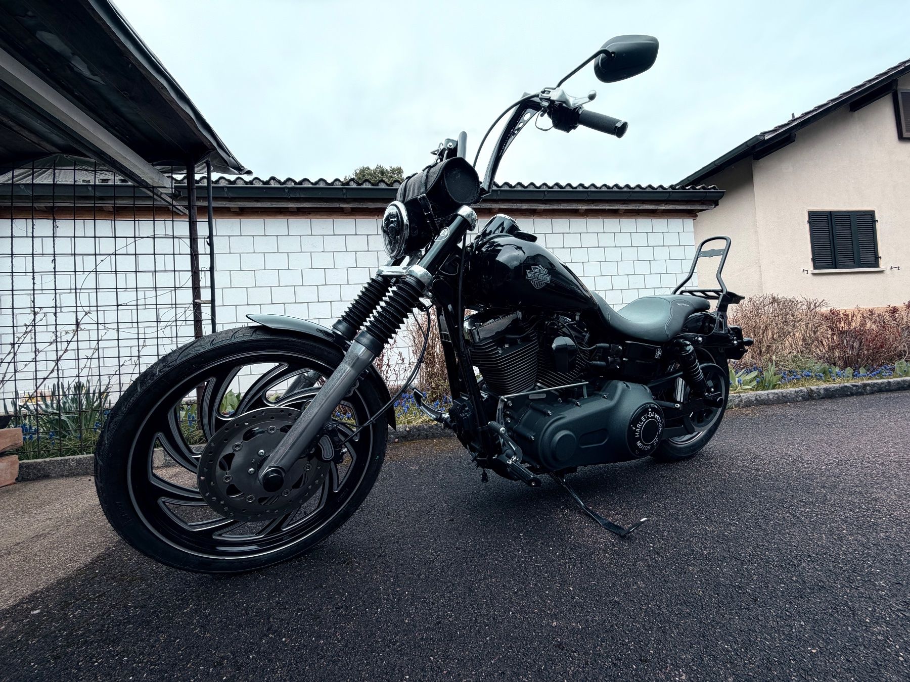 Harley-Davidson Chopper: Harley-Davidson FXDWX 103 – Usato da courrendlin venduto da ech_9cb8 5