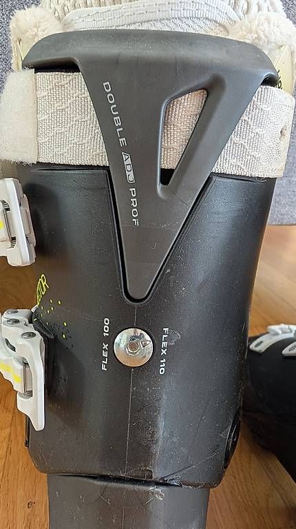 Sci: HEAD Skischuhe Flex 100 – Usato da Locarno venduto da ama_7bm7 2