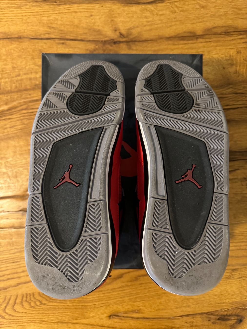 Jordan Herrenschuhe: Air Jordan 4 Retro Toro Bravo - 2013 – Gebraucht aus Zürich von sell_my_stuff 5