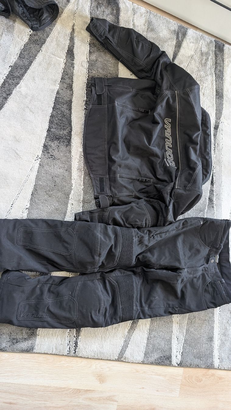 Vanucci Completi: Vanucci 2-Teillig Kombi mit Winter Schutz – Usato da Mattwil venduto da raf_nwy2 1
