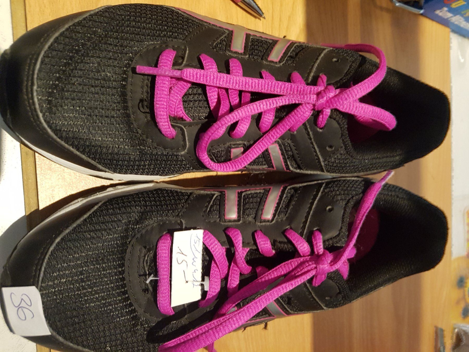 Asics Damenschuhe: Sportschuh asics gr 36 k2 – Gebraucht aus Schwarzenburg von Sunny0290